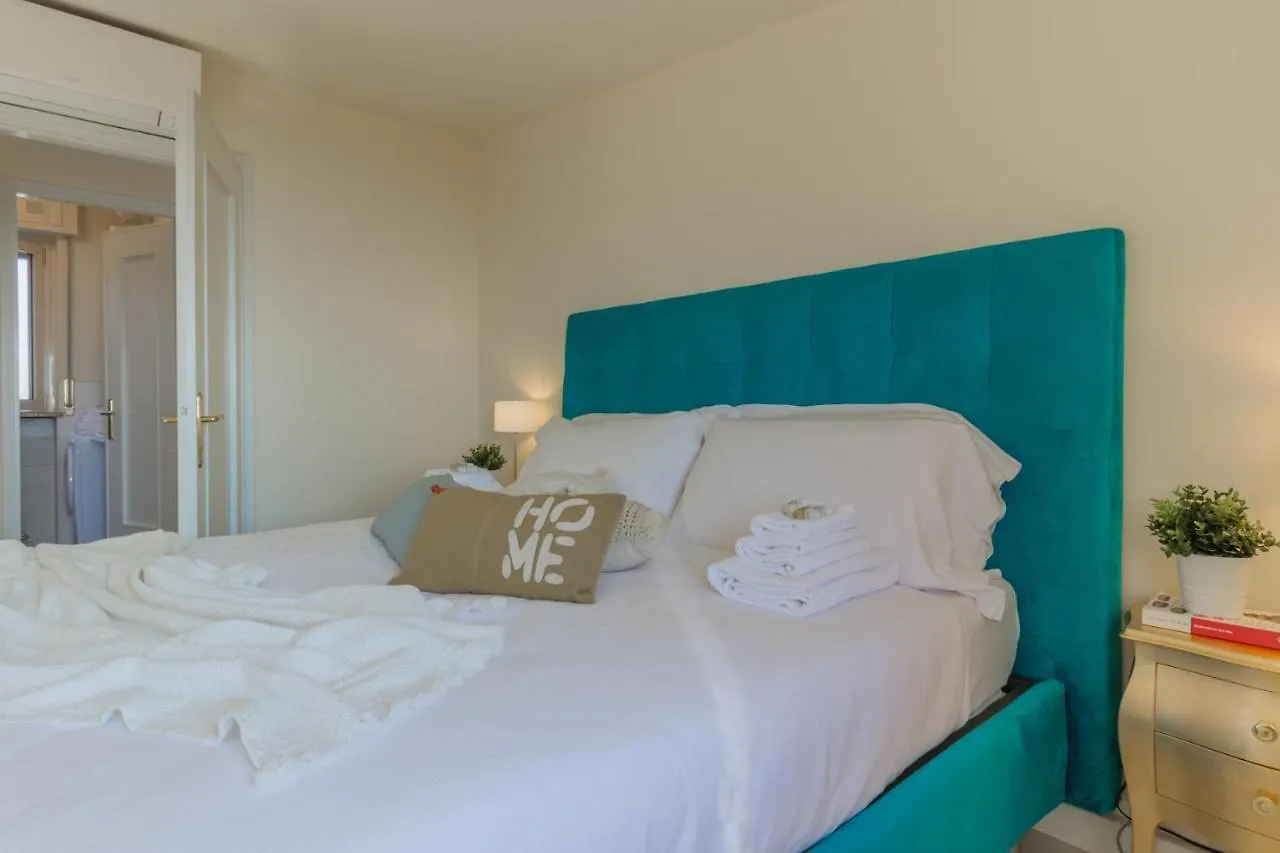 Apartment Bardolino Fronte Lago Di Garda, La Finestra Sull'Acqua